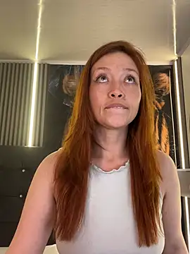 Briana_Off - flash pussy