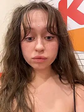 Double_troubles - Mila remove Ame skirt & spank ass🍑MEN's