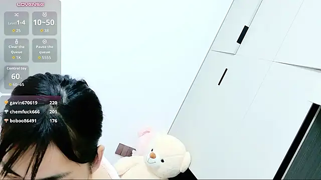 GZ-2030 - 宝贝谁爱呢国王控制黑牛五分钟 精油摸屁股
