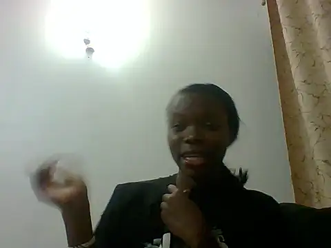 Shantell_1 - STRIPTEASE NAKED