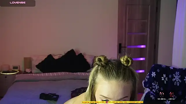 HeySiryy - Keep my pussy warm and get me to orgasm
