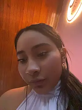 Maliha_ec - to lick one's fingers