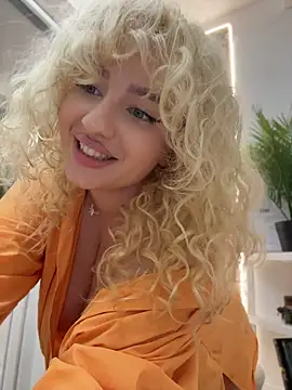 CurlyDaisy - LT get a sexy video and 2 min CT