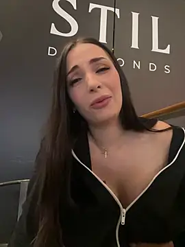 CharmingRuby - boobs out + gift ❤️