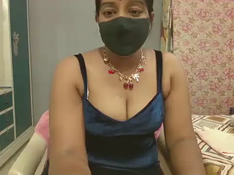 Telugu-sexybaby3127 - show boobs