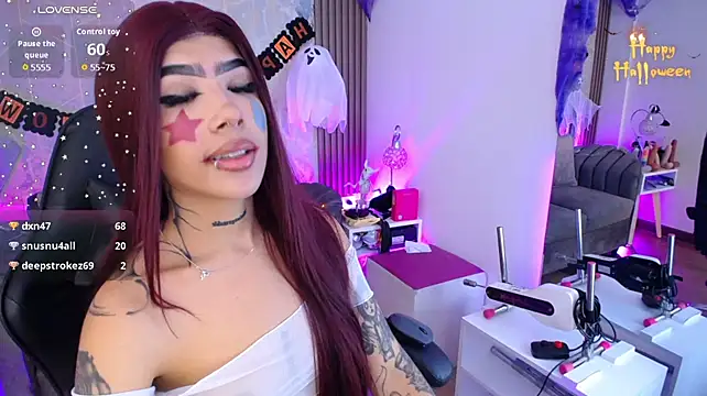 Raven_Wood - Playful Look + suck finger