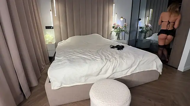 Roselyn_rose - doogy tease