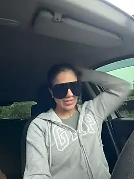 ViolettLuxe - Zoom Big Boobs 🔎