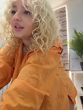 CurlyDaisy - LT get a sexy video and 2 min CT