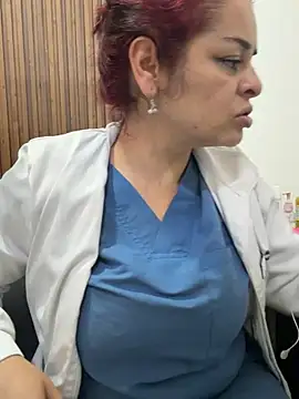 Dr_Nathalia_28 - STRANGER SPANKS MY ASS IN PUBLIC!🍑 TICK
