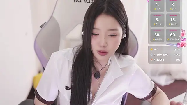 Kitty_baby77 - 完成目标上空揉胸