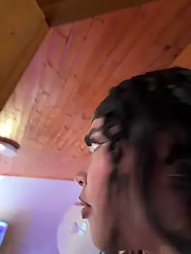 Peachy_pink18 - Show boobs