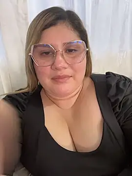 VioletaVelvet - Flash boobs