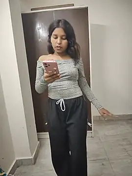 Ishaa_Cutie - outdoor showss nude