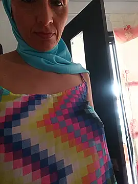 Aafsha_ - Off-topic 🔝 spitting on boobs