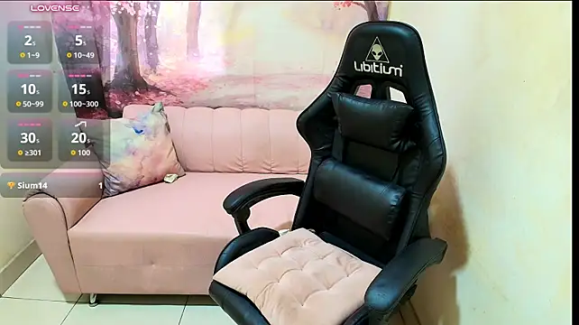 Violet_sexy19anal - Want some spanking on my big ass? ❤️🌶️