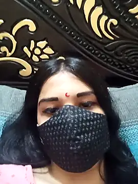 Avantika__Roy - Boobs pressing in live 😘🥵😘