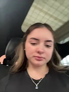 Imlindapink - Play with pussy in dogo style 💗