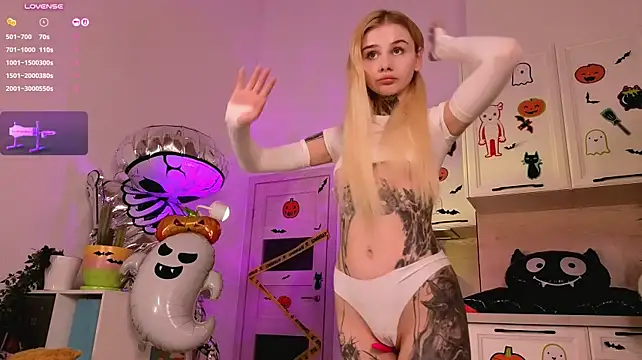 Britney_Lynch - Show panties
