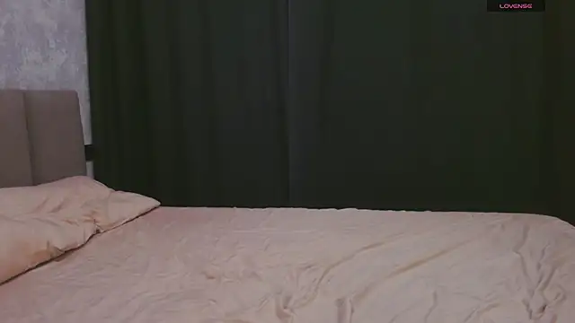 HolySinner83 - lose my top or panties for u