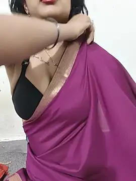 Miss_Liara01 - show full legs