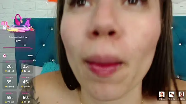 Zahyrarowan - vibrations in my pussy