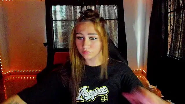 Jess_Rabit - FULL NAKED 1 MN 💋🌻