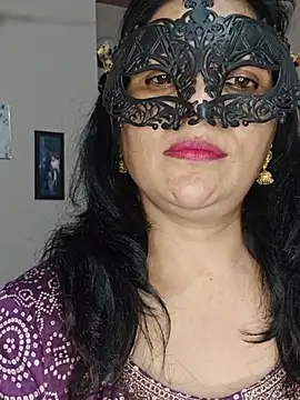 BhabhiPooja69 - boobs show