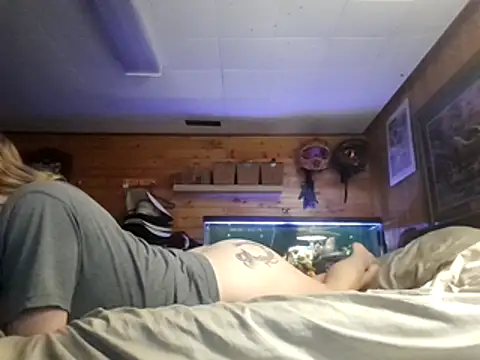 Ryan_and_Aurora - buy a changing table for my baby