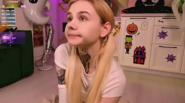 Britney_Lynch - Show panties