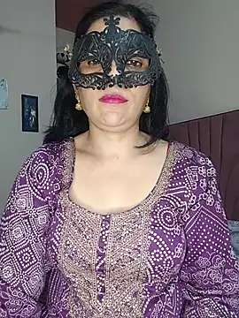 BhabhiPooja69 - boobs show