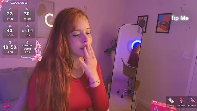 Priscilla_Smith - show pussy doggy pose
