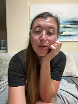 AlinaMeiier - Show Ass in Doggy for 2 min 🔥
