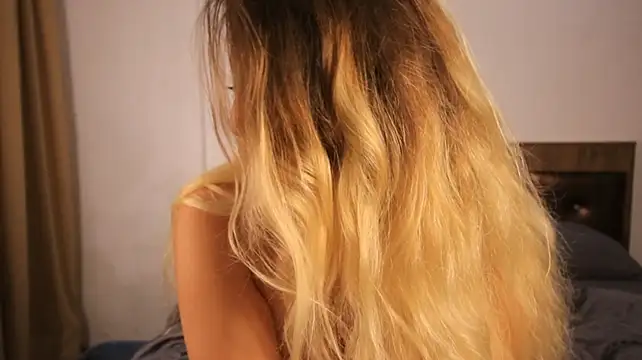Liiimeee - Oil boobs and slide didlo between