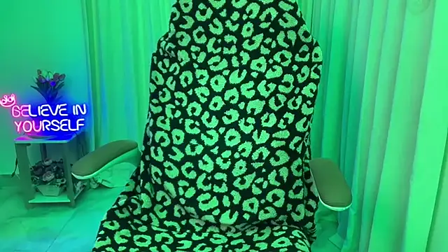Laila_on_Fire - BE IN PANTY LUSH CONTROL 3 MIT🥵