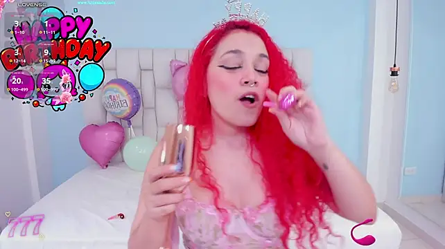 Luna_veega - Sing Happy Birthday