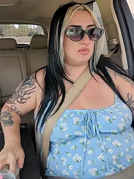 ImKatMeow - dildo suck w/ eye contact