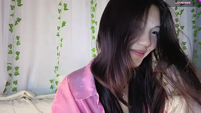 Moeraeger - I want to fingering my pussy
