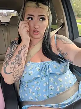 ImKatMeow - dildo suck w/ eye contact