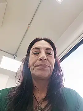 _Kamy_Hot - I need your cock in my pussy now