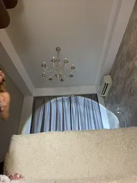 Lissy_Liss - My pussy wanna fingers inside