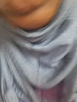 Tamilfathima - Boob milk show