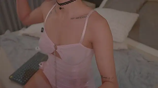 Evamorettii - ❤️Dildo Play❤️