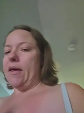 Julimonroe - Show you this wet hairy pussy 💦