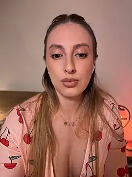 EvaRyen_ - Let’s have some fun bzzzz my pussy