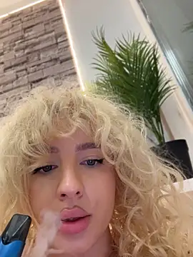CurlyDaisy - LT get a sexy video and 2 min CT