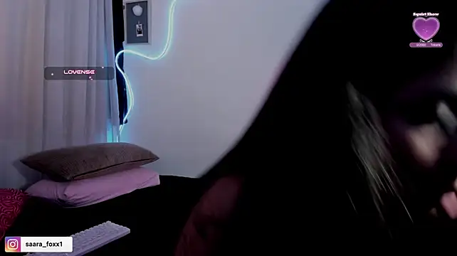 Sara_Foxx1