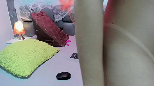 KathyAiden - lick pussy + fingers