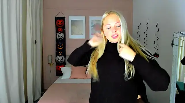 Nikolla_ - Naked show
