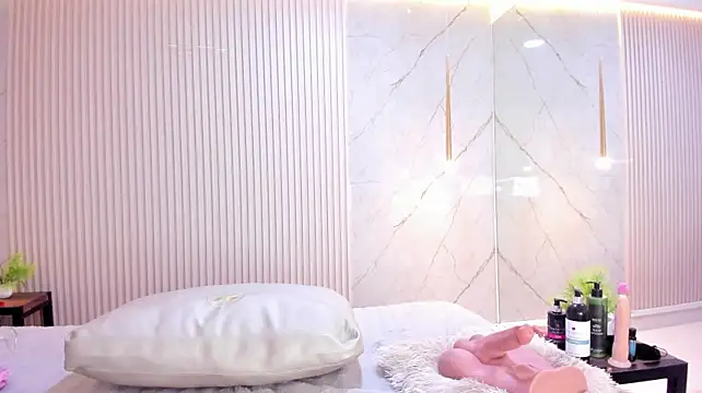 Kimberly_montiel - Undress me! put ur cock between my boobs